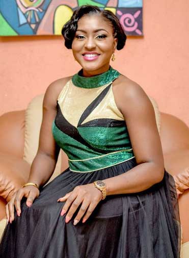 Nollywood Actress, Fisayo Ajisola Premieres her First Movie in Lagos