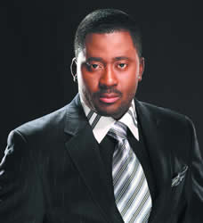 Desmond Elliot drags Governor Suswam to Nollywood