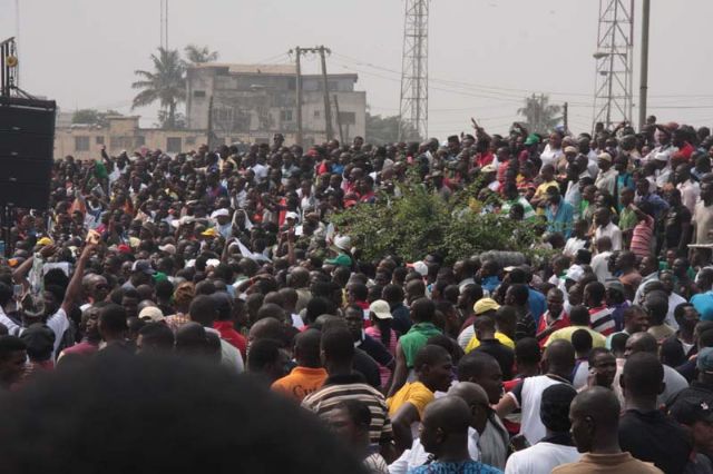 PHOTONEWS: Occupy Nigeria: Mass Action Grounds Lagos