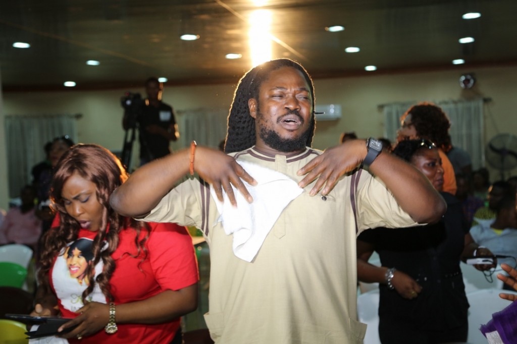 Daddy Showkey Disappointed At Artistes Who Shunned Late Kefee’s Burial