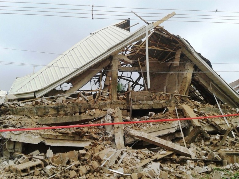 One Dead, 20 Others Injured As Building Collapse In Anambra State