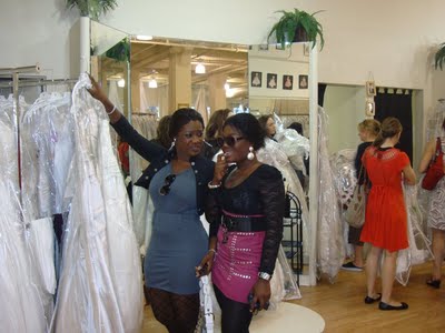 MERCY JOHNSON SPOTTED SHOPPING FOR WEDDING DRESS IN NEW YORK