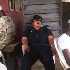 Hilarious Photos Of Police Officers Caught Sleeping On Duty