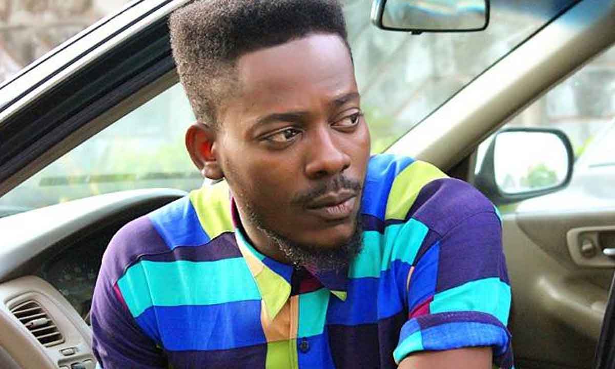 Adekunle Gold Reveals What his Ex Girlfriend Did to Him in The Rain