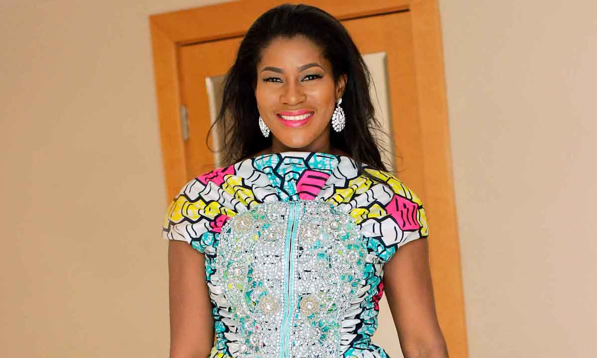 Stephanie Linus Meets with Vice President of Gambia