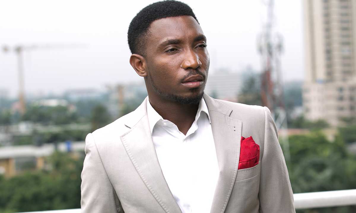 Timi Dakolo now a Certified Song writer, Gets Master Certificate in Music