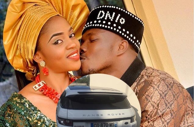 OMG!! See What This Footballer’s Wife did to Hubby After Collecting a Range Rover Sport