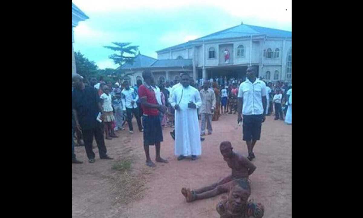 Catholic Priests, Worshippers Beat Thieves for Stealing Motorcycle