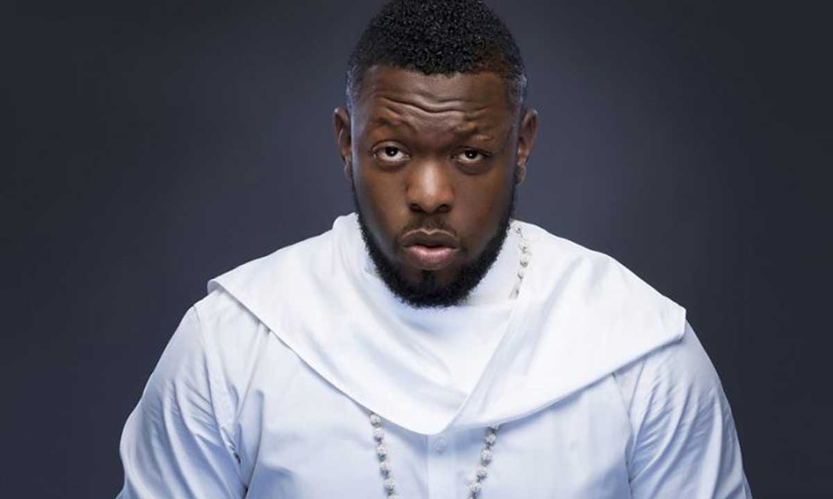 Glo Ambassador, Timaya Embarrassed By Bouncers At EVENT