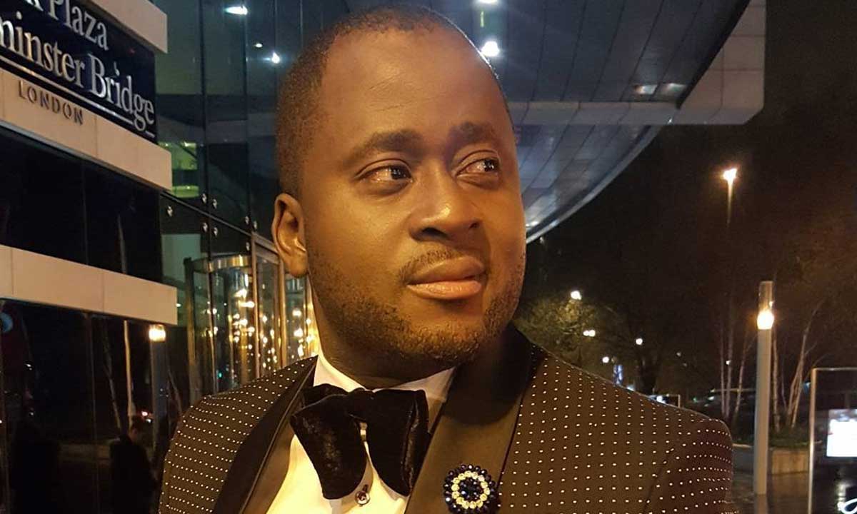 Photos: Desmond Elliot Back To His Root, Found  By The Roadside
