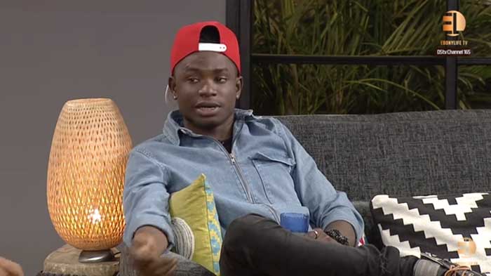 Signing on fans’ boobs is normal — Lil Kesh