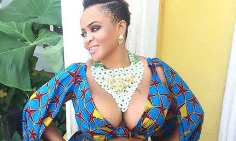 Reverend Father Gives Cossy Orjiakor Church’s Tithe and Offering!