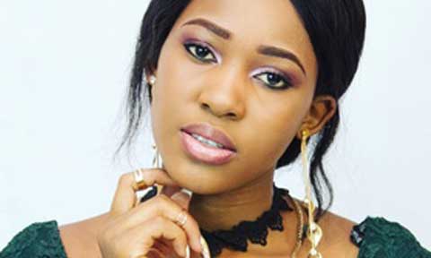 Drama! Popular Model Discovered Her Boyfriend Is Actually A Married Man