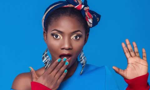 Why Simi Fight People Over Nigeria