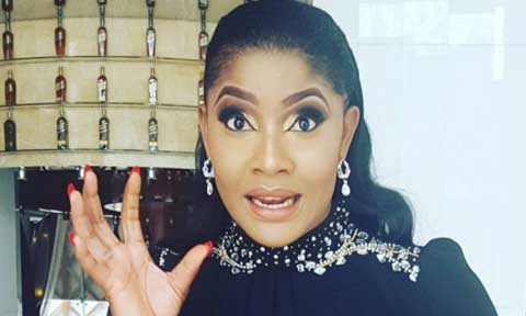 Hilarious!! See What Angela Okorie Tells A Fan