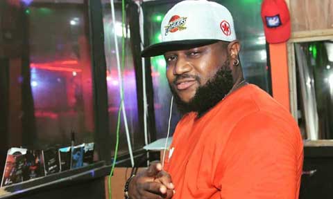 Celebrities Sheds Thug Tears As DJ, XGee Gets Buried After Committing Suicide In Lagos (Photo)