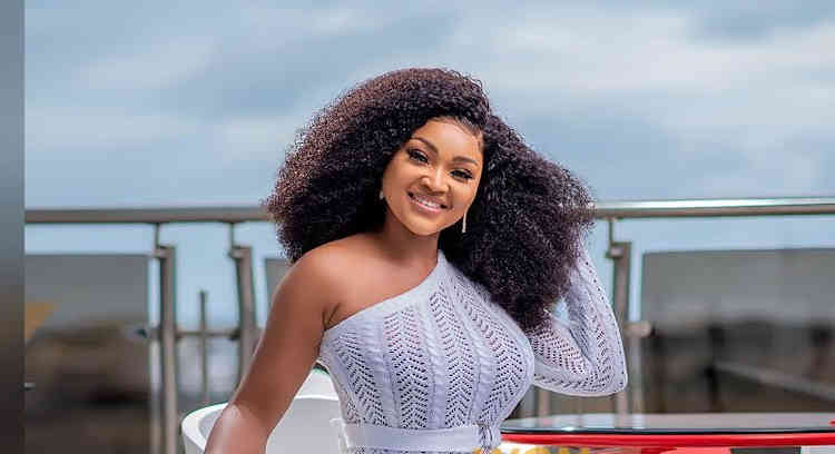 “So Classy Mehnnn” – Celebrities Apprise Mercy Aigbe After She Shares These Pictures