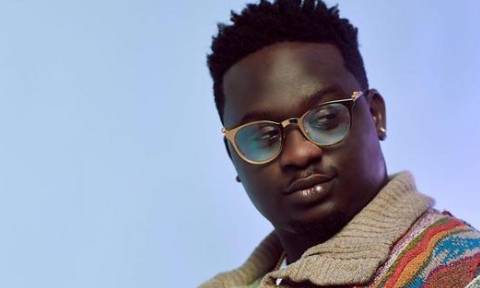 How Wande Coal, gang beat my brother – Twitter user
